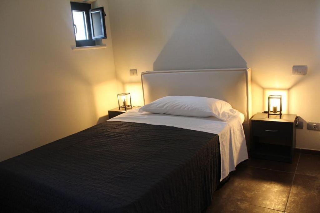 Hotel Torre Domini Giovinazzo Extérieur photo