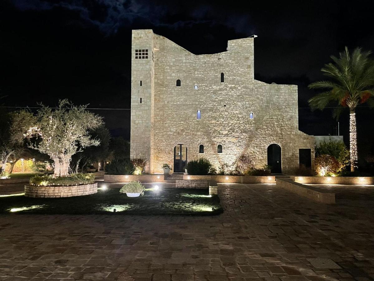 Hotel Torre Domini Giovinazzo Extérieur photo